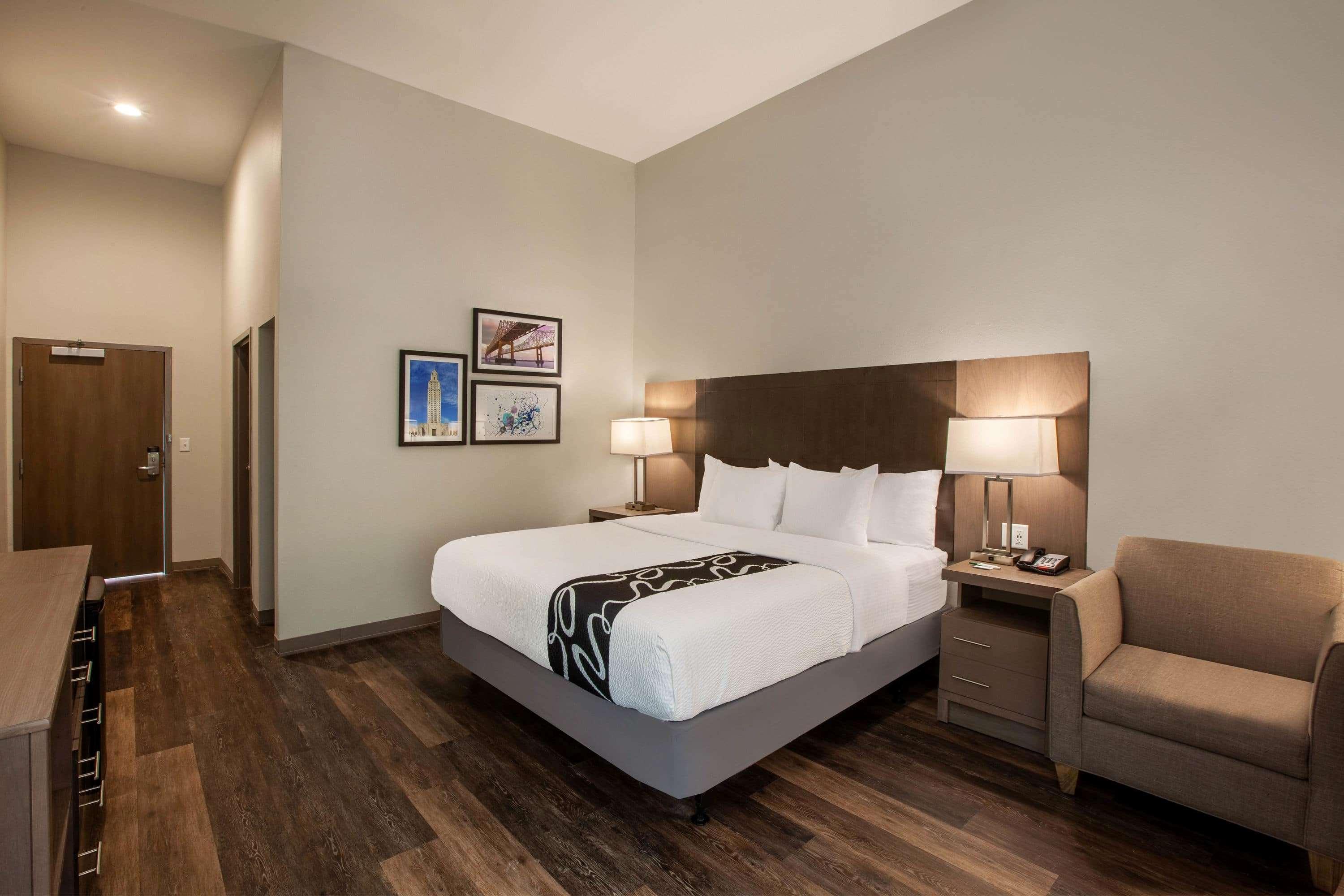 La Quinta Inn & Suites By Wyndham Lafayette Oil Center Екстериор снимка
