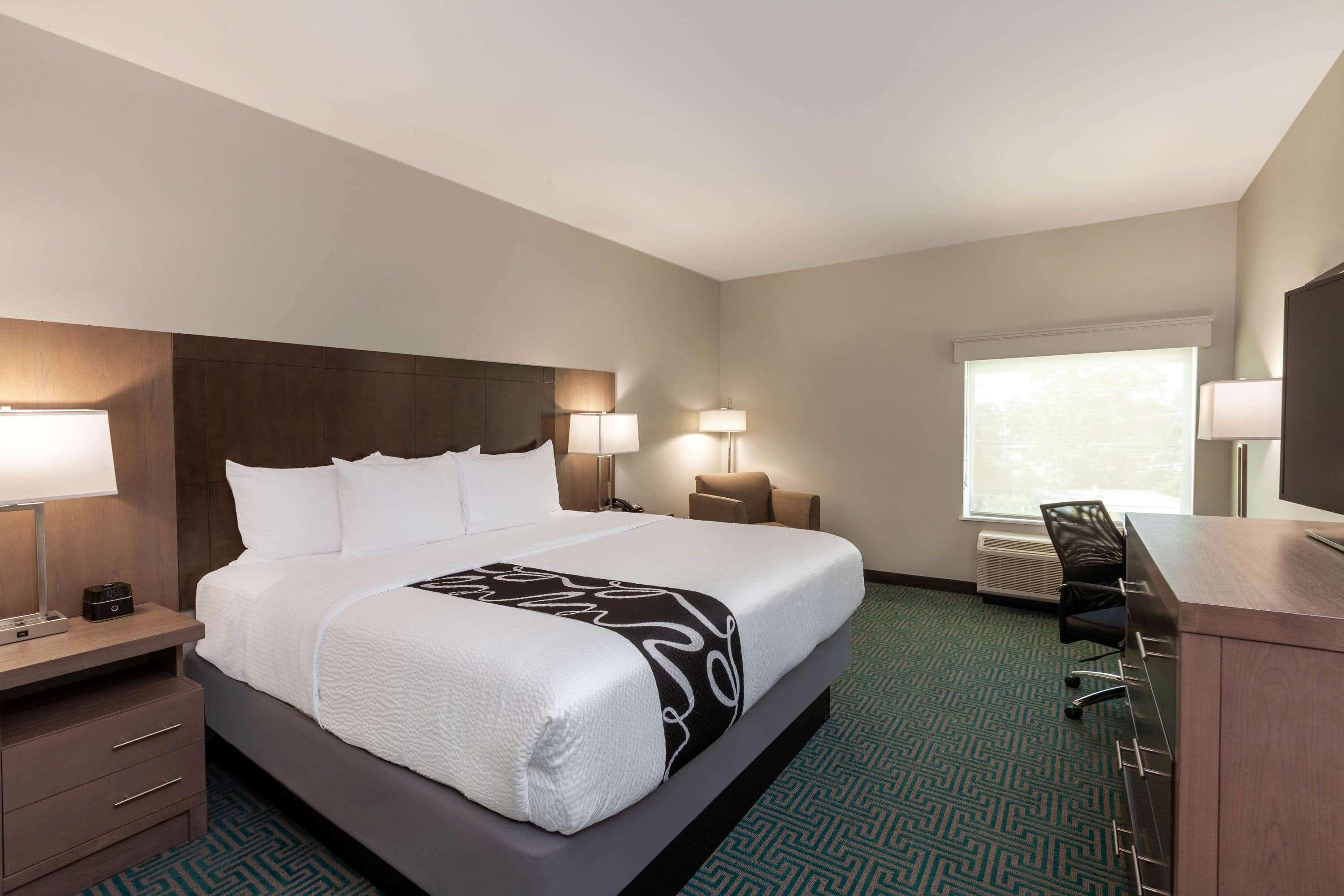 La Quinta Inn & Suites By Wyndham Lafayette Oil Center Екстериор снимка