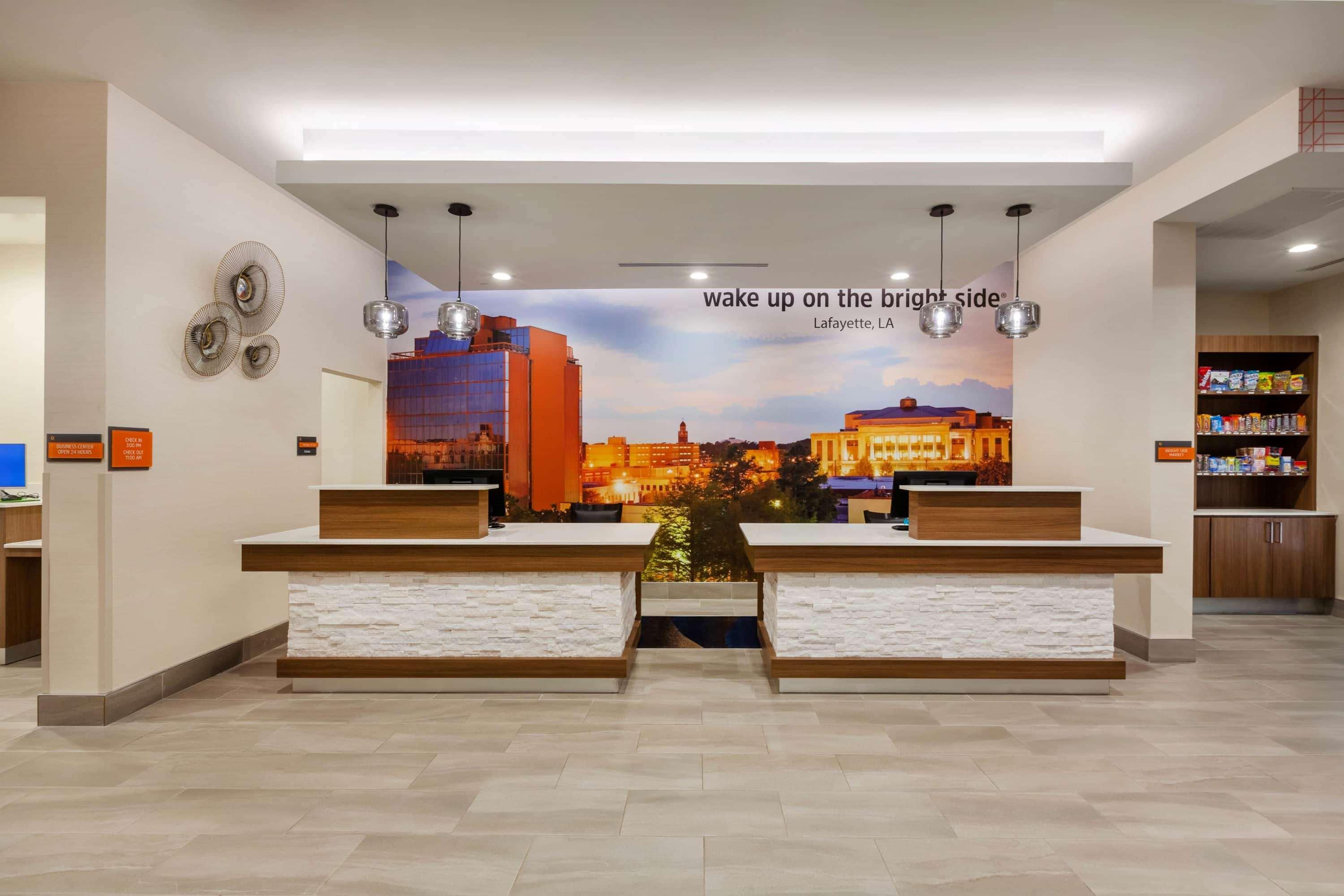 La Quinta Inn & Suites By Wyndham Lafayette Oil Center Екстериор снимка